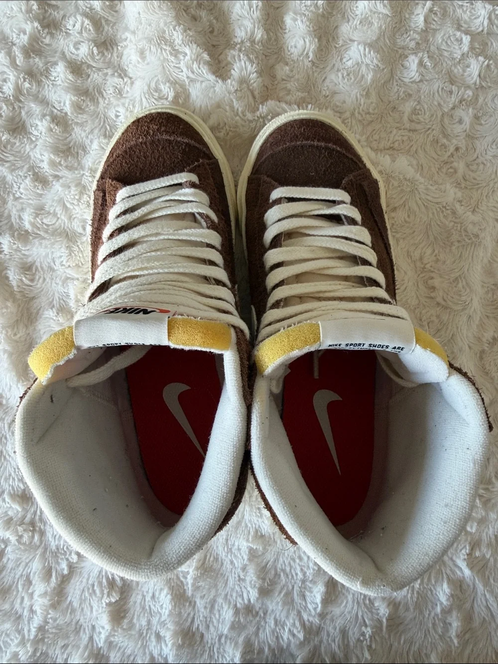 🔥NIKE BLAZER MID 77’🔥Women’s sneakers size 7